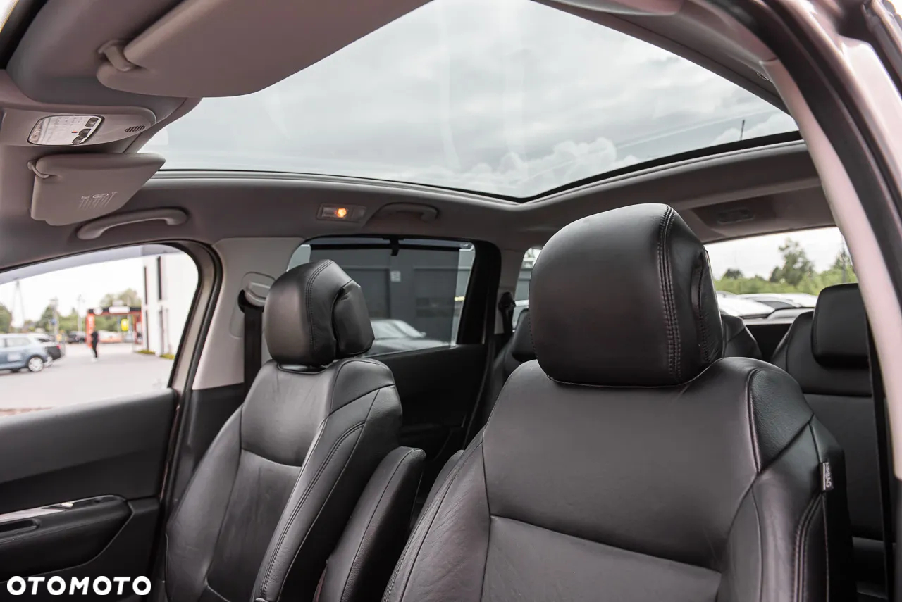 Peugeot 5008 - 17
