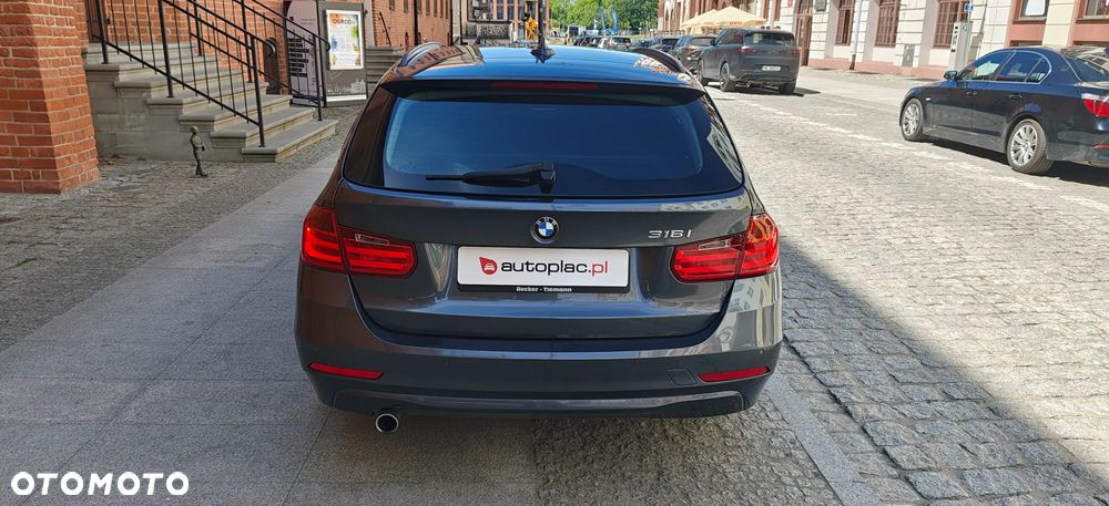 BMW Seria 3 316i Sport Line - 10