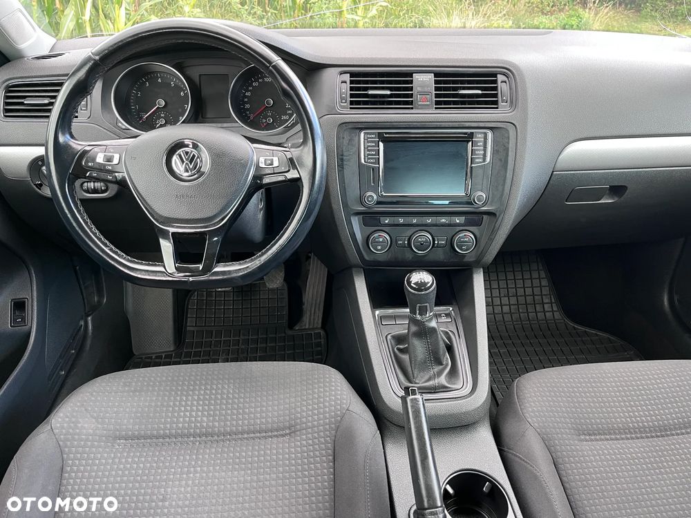 Volkswagen Jetta 1.4 TSI BMT Comfortline - 22