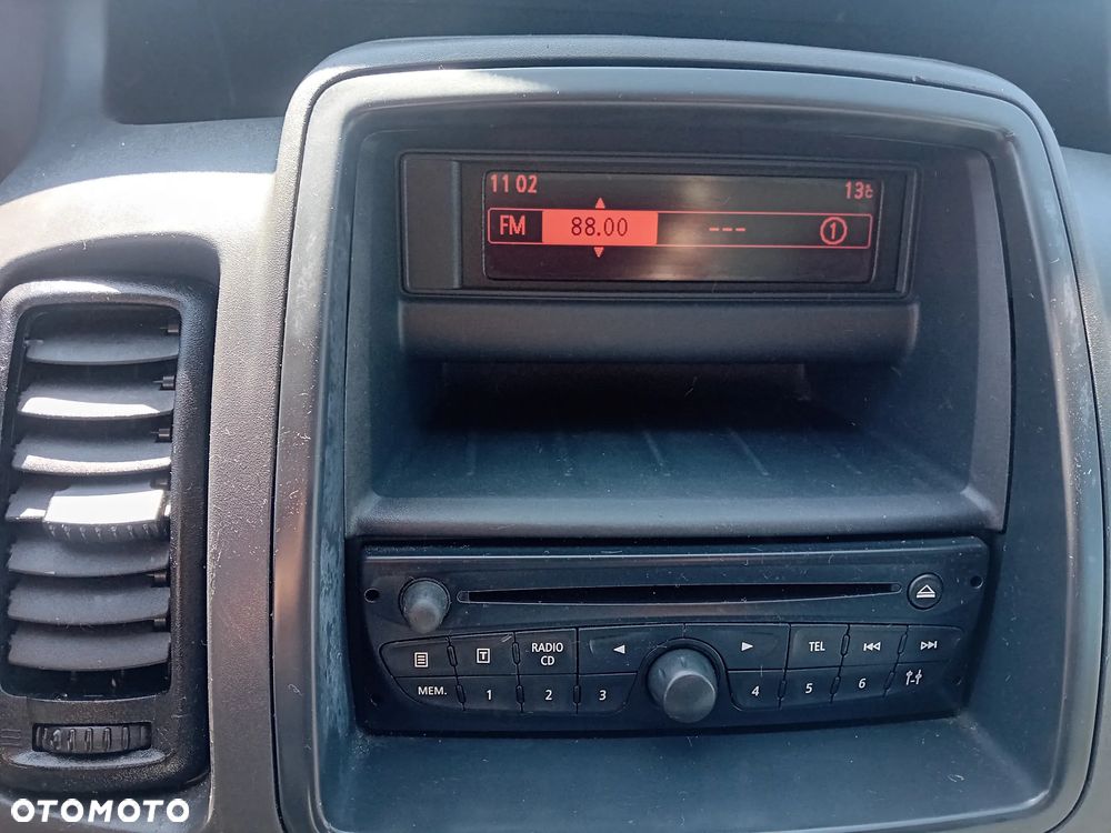 Renault Trafic - 21
