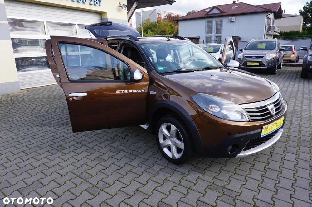 Dacia Sandero Stepway - 12