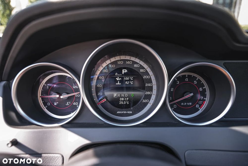 Mercedes-Benz Klasa C 63 AMG Coupe AMG SPEEDSHIFT MCT Edition 507 - 34