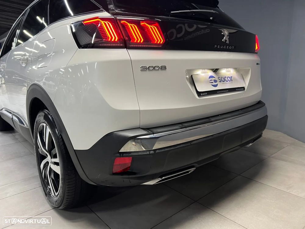 Peugeot 3008 1.6 Hybrid GT Pack e-EAT8 - 10