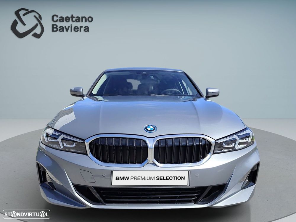 BMW 330 e Auto - 2