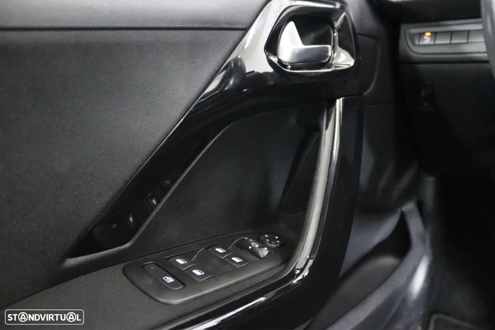 Peugeot 208 1.2 PureTech Allure - 10