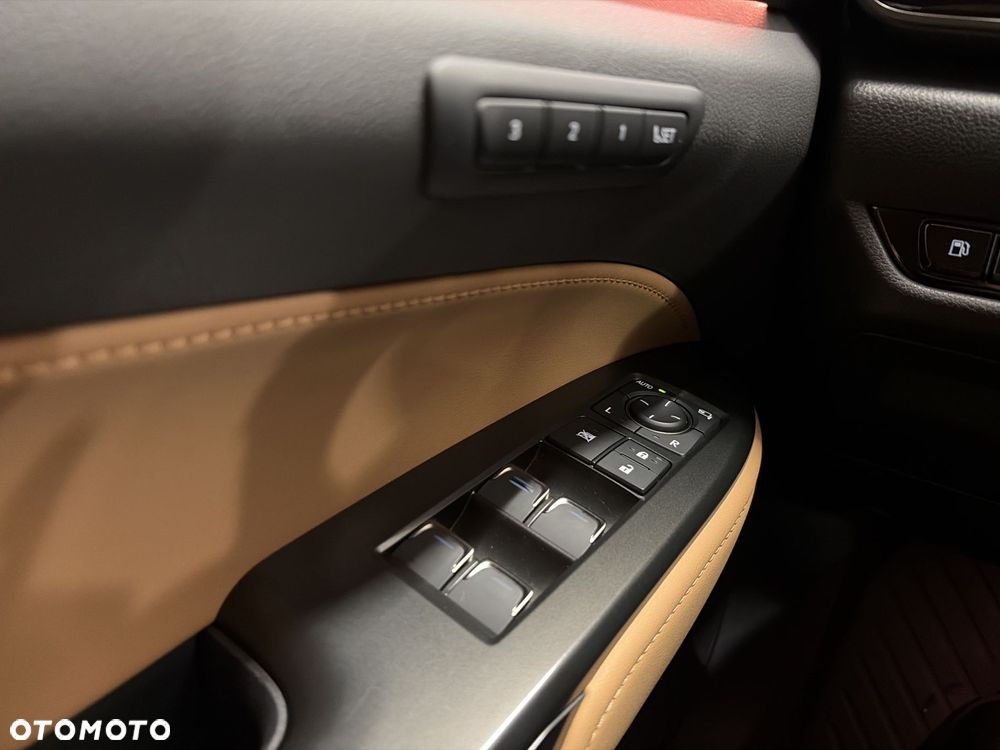 Lexus NX - 18