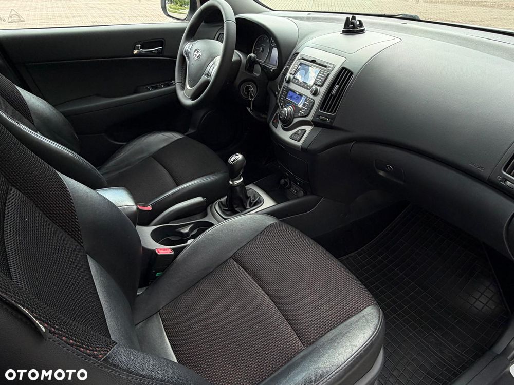 Hyundai i30 1.4 Edition Plus - 29