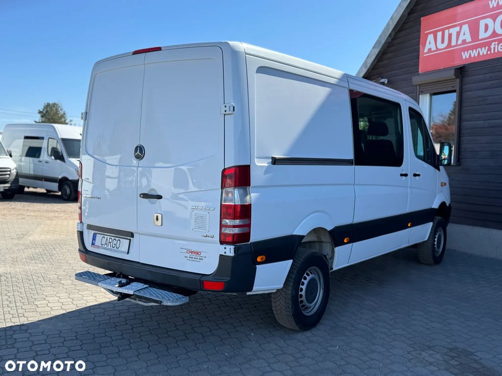 Mercedes-Benz Sprinter - 6