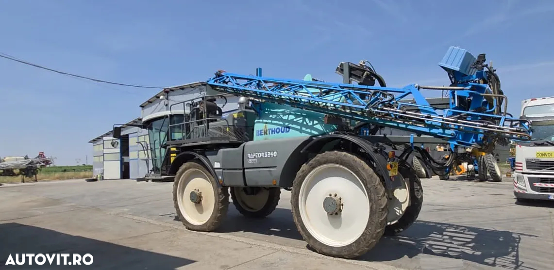 Berthoud Raptor 3240 GPS cu autoghidaj - 3
