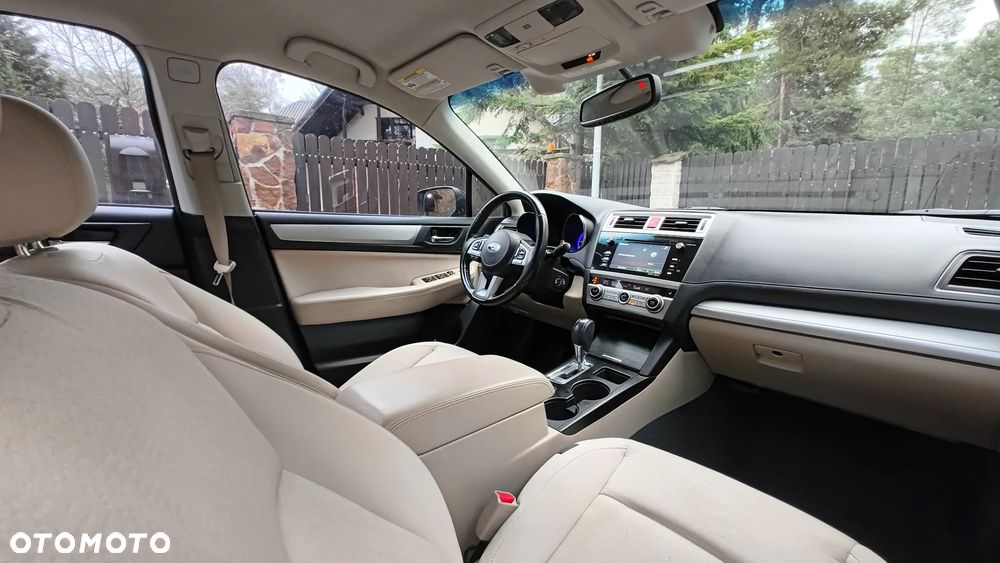 Subaru Legacy 2.5i Sport Navi - 22