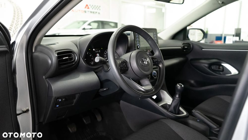 Toyota Yaris 1.0 Comfort - 11