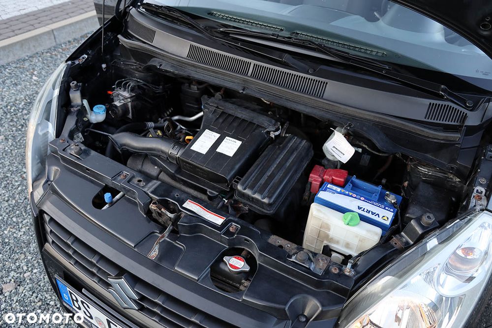 Suzuki Splash 1.0 Comfort - 38