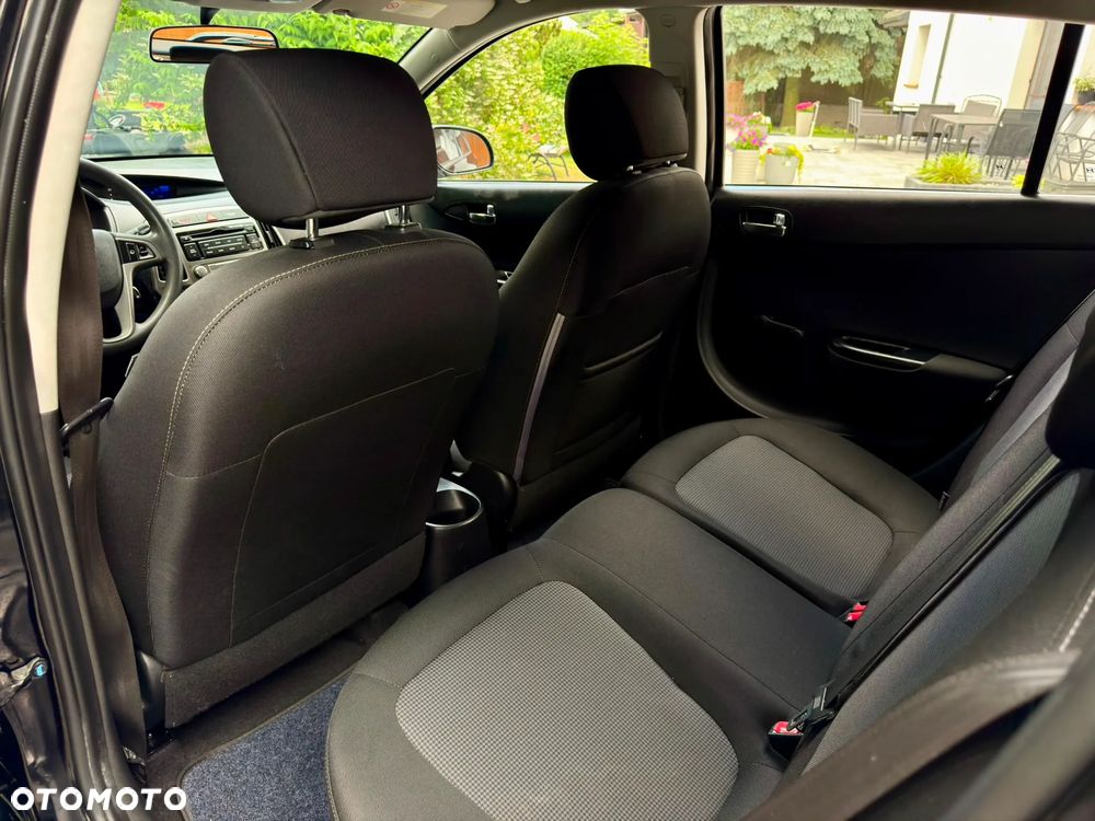 Hyundai i20 1.25 Wersja Jubileuszowa - 35