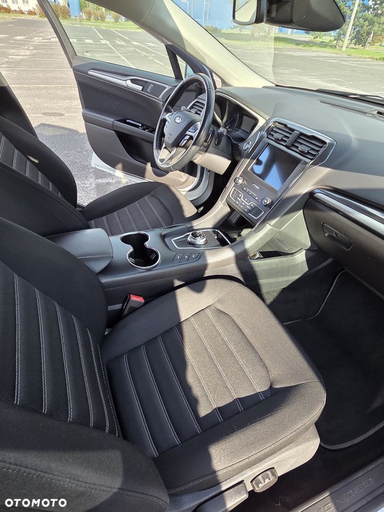 Ford Mondeo - 9