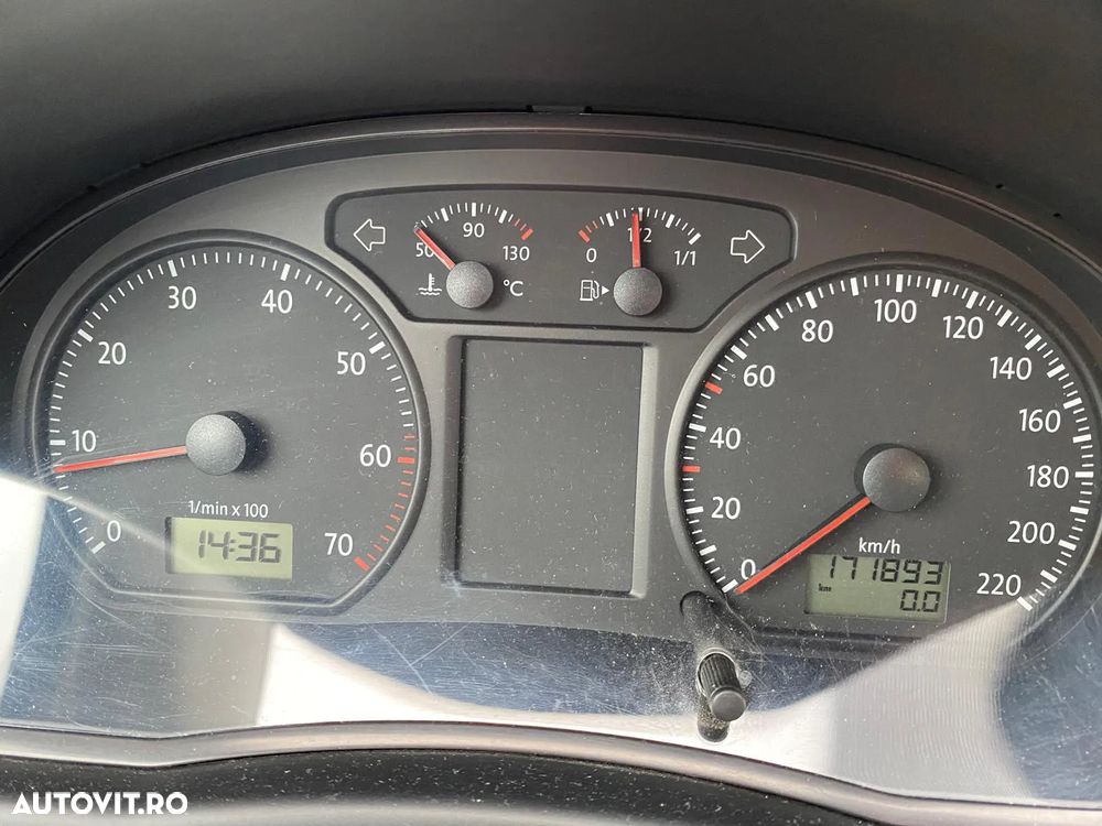 Volkswagen Polo 1.2 Comfortline - 8