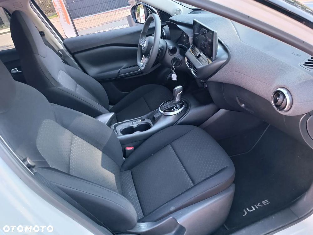 Nissan Juke 1.0 DIG-T Acenta DCT - 10