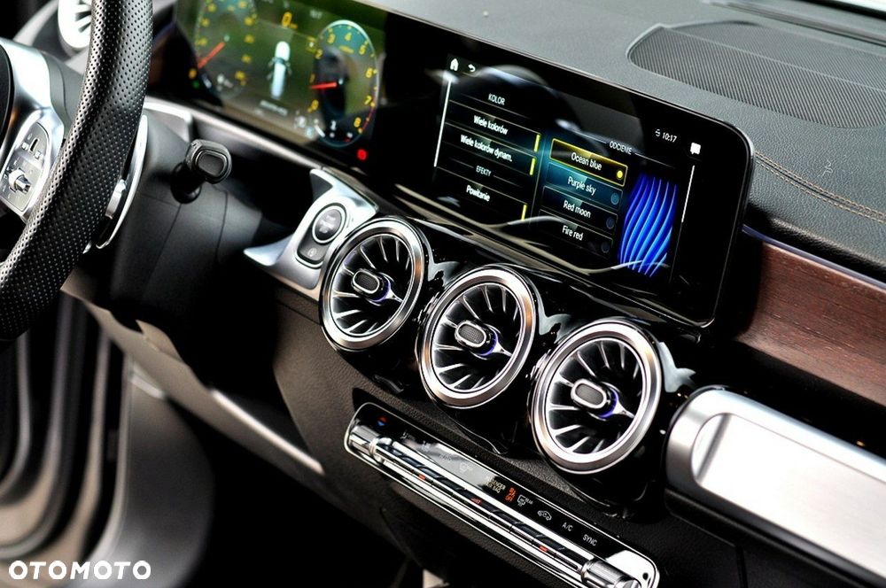 Mercedes-Benz GLB AMG 35 4-Matic - 24