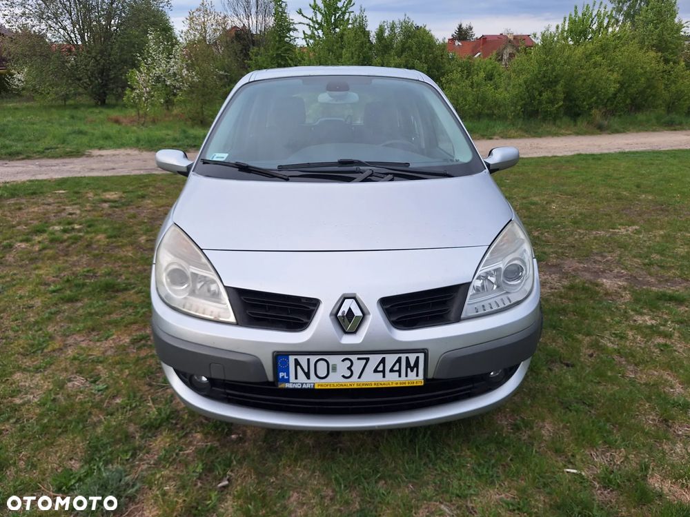Renault Scenic - 2