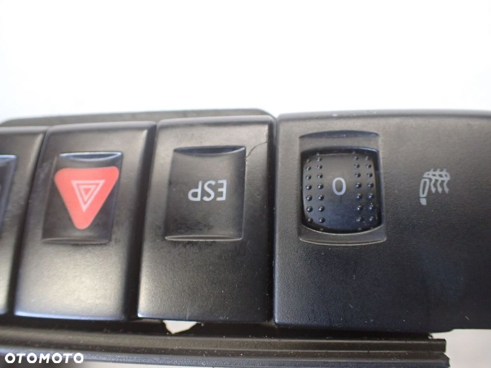 PANEL PRZEŁĄCZNIKÓW VOLKSWAGEN NEW BEETLE 1.9 1C0857857 - 8