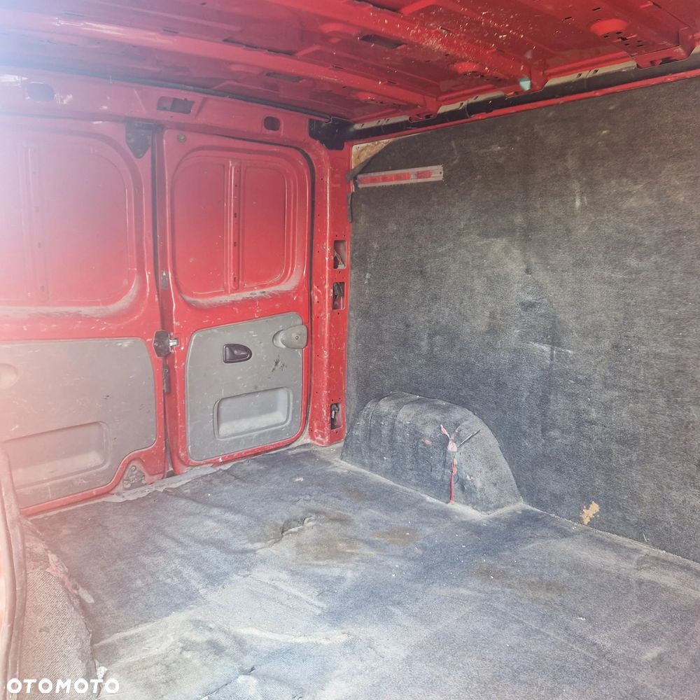 Renault Trafic 1,9 DCI - 6