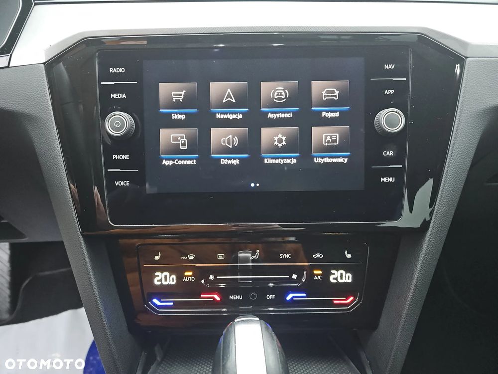 Volkswagen Passat 2.0 TSI Business DSG - 14