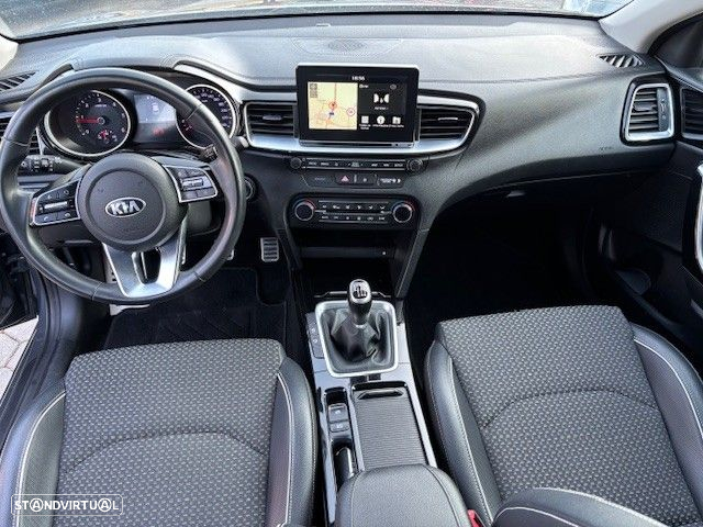 Kia Ceed 1.6 CRDi TX - 19