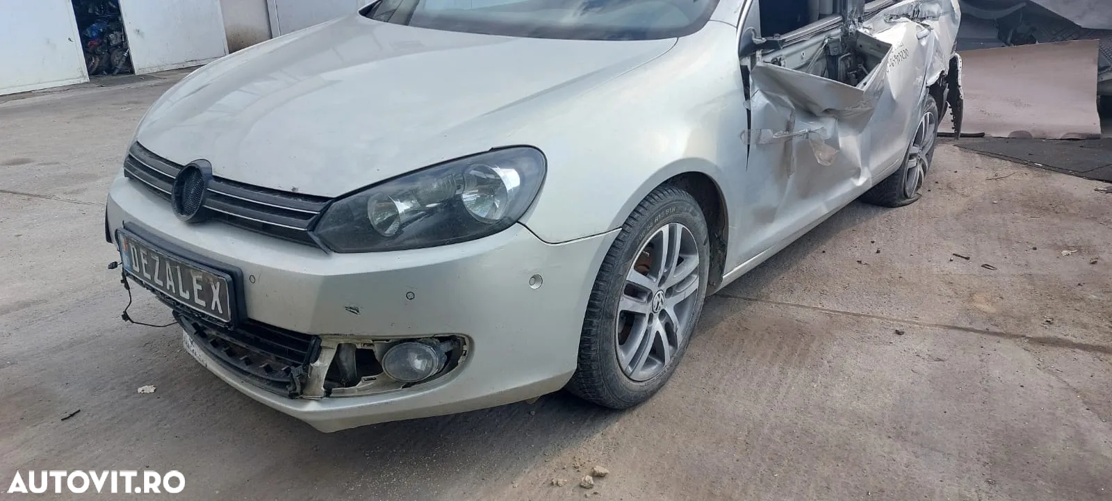 Dezmembrari Volkswagen Golf 6 Combi 1.6 TDI CAY - 4