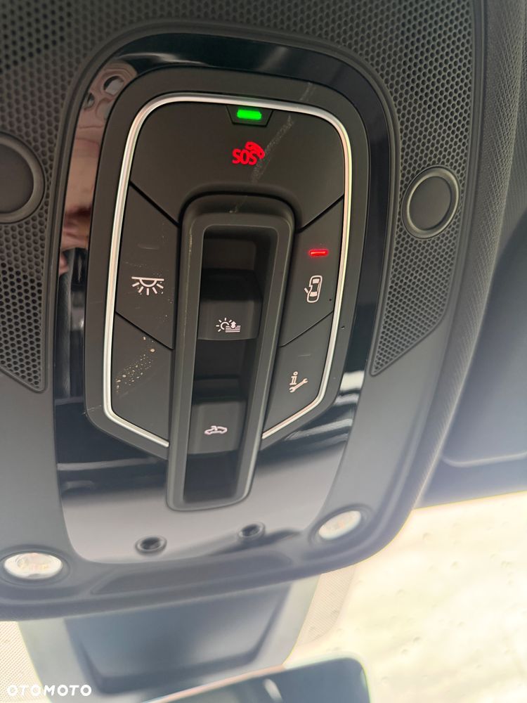 Audi Q8 - 36