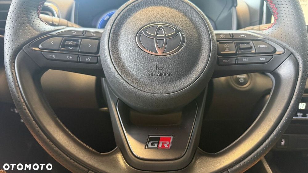 Toyota Yaris - 18