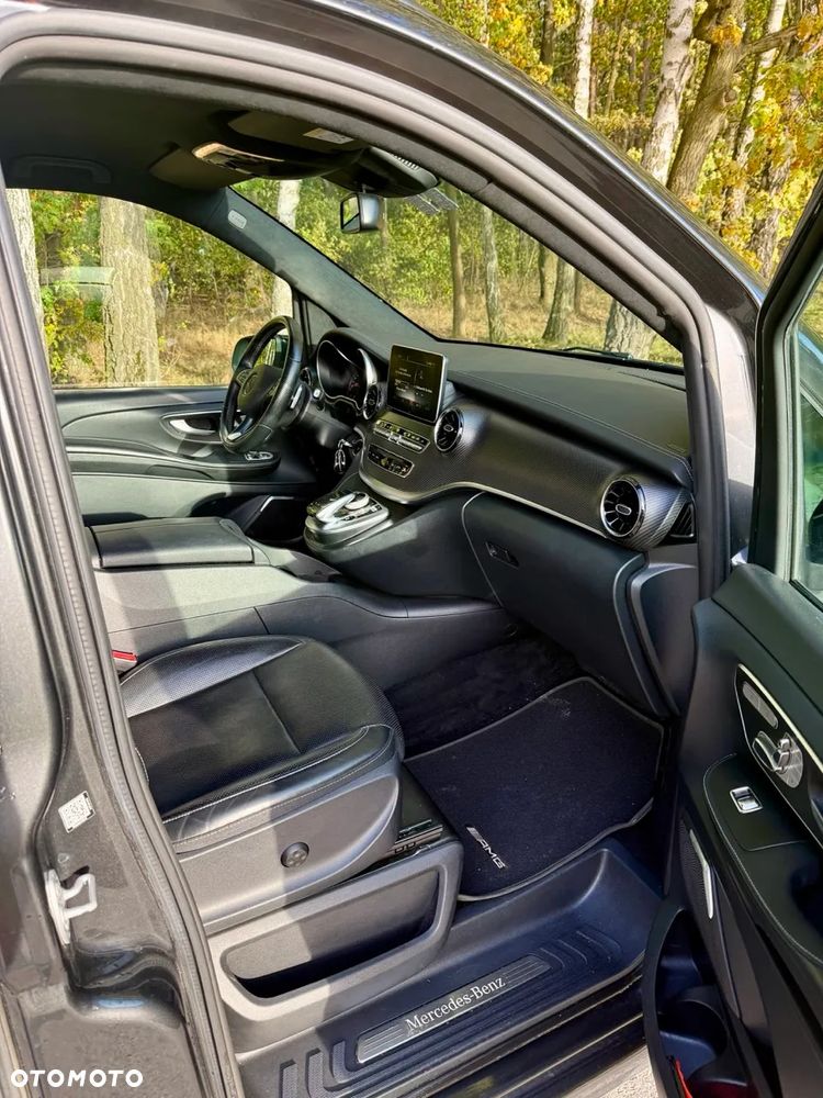 Mercedes-Benz Klasa V 300 d 4-Matic Exclusive 9G-Tronic (d³ugi) - 8