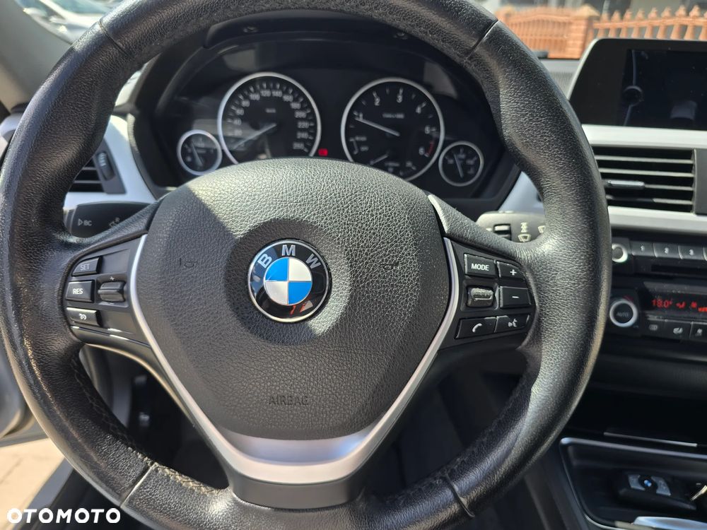 BMW Seria 3 - 24