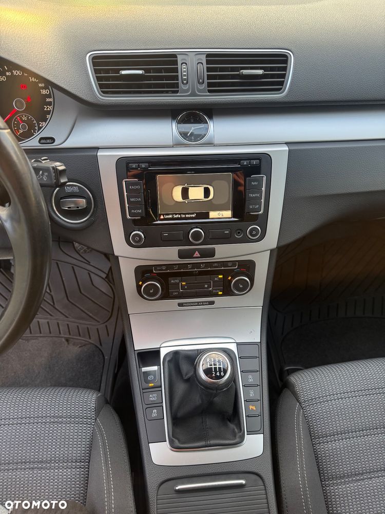 Volkswagen Passat CC 2.0 TDI BlueMotion Technology - 26