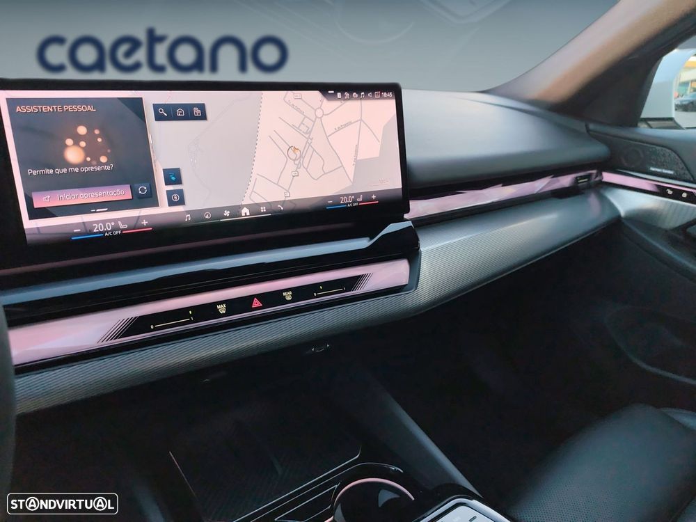 BMW i5 eDrive40 Pack Desportivo M Pro - 27