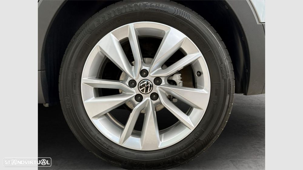 VW T-Cross 1.0 TSI Life DSG - 23