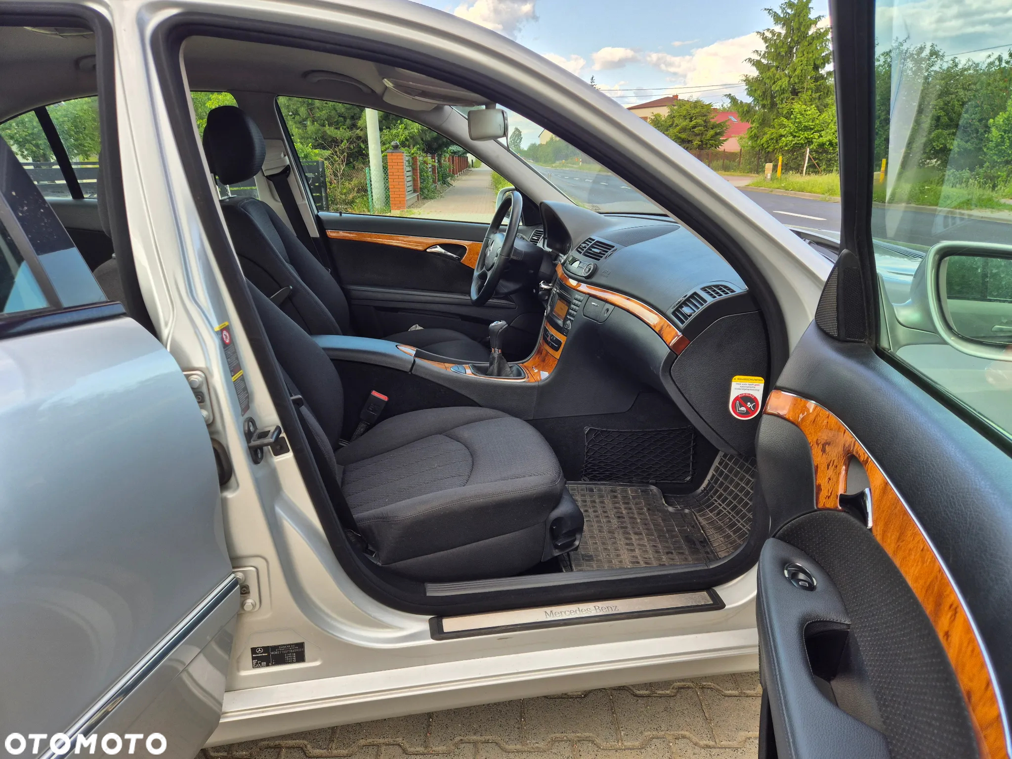 Mercedes-Benz Klasa E 200 CDI Elegance - 11