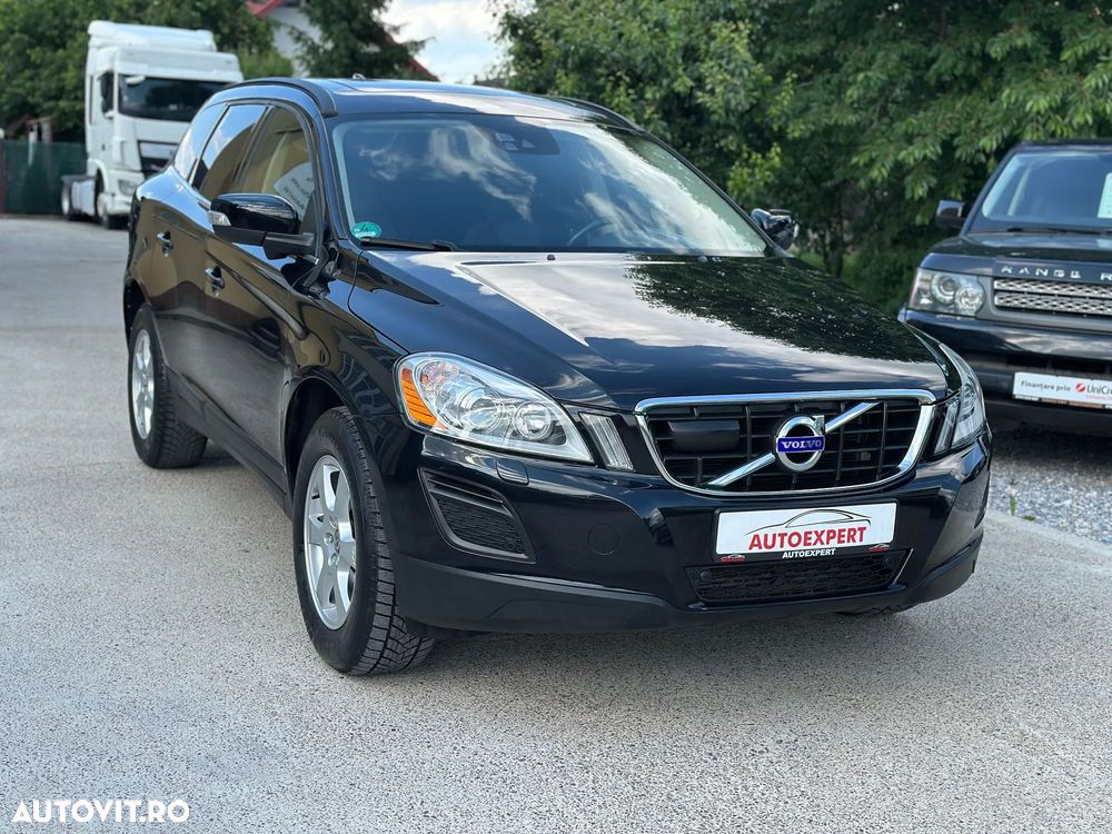 Volvo XC 60 D4 AWD Geartronic Edition Pro - 2