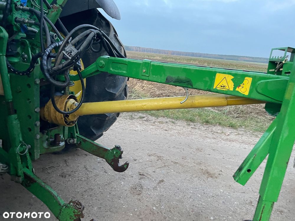 John Deere 592 - 8