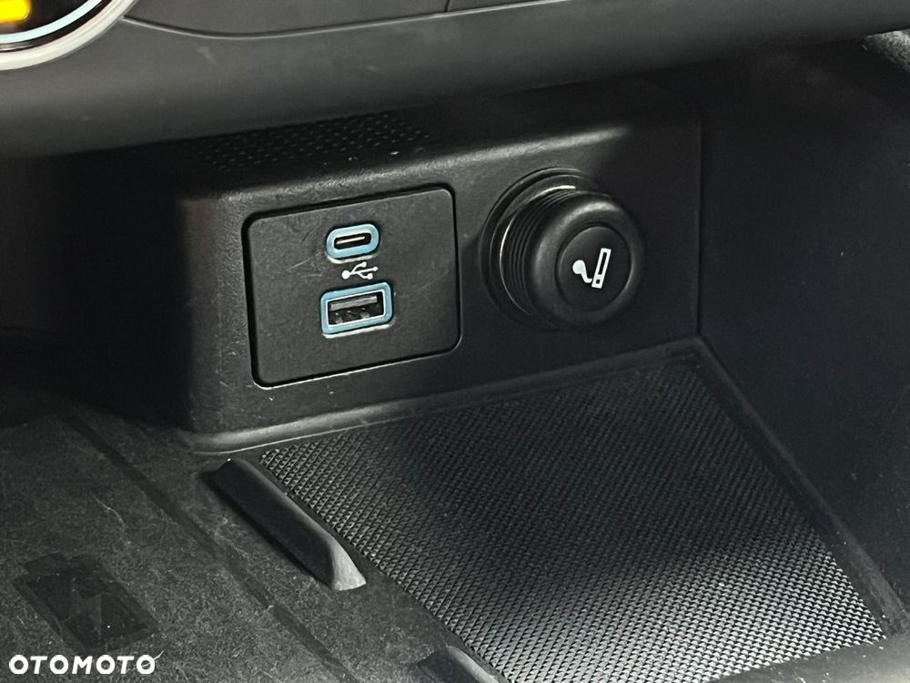 Ford Kuga 1.5 EcoBlue FWD ST-Line - 29