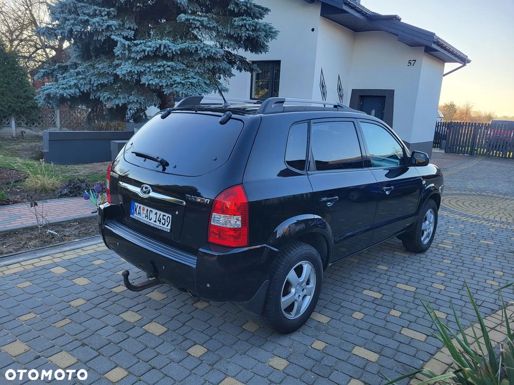 Hyundai Tucson 2.0 Comfort 2WD - 13