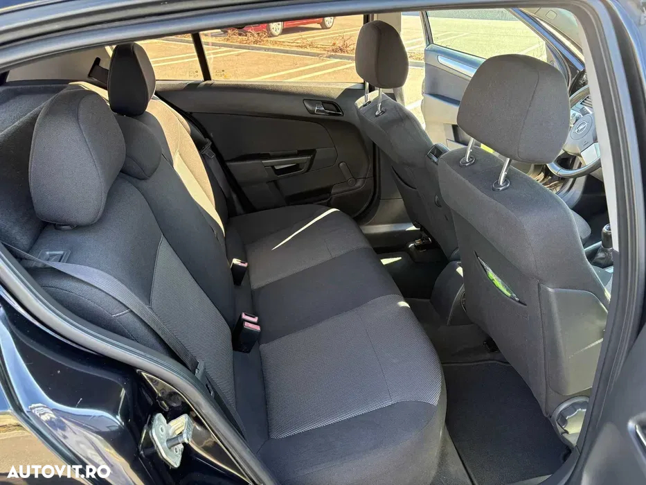 Opel Astra - 6