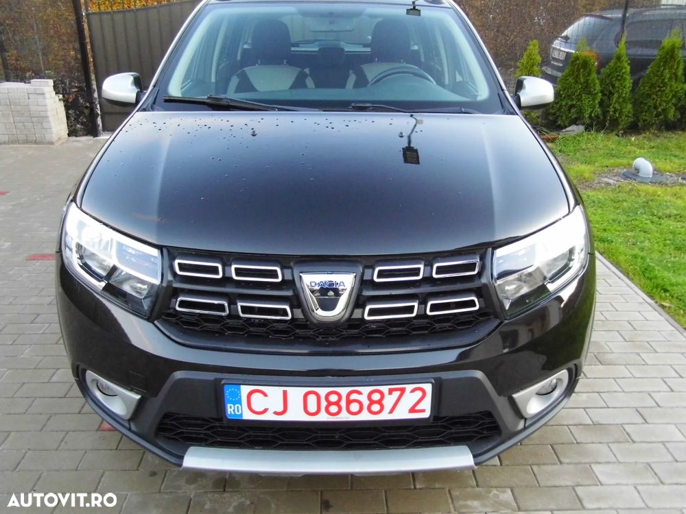 Dacia Logan MCV Blue dCi 95 Stepway - 9