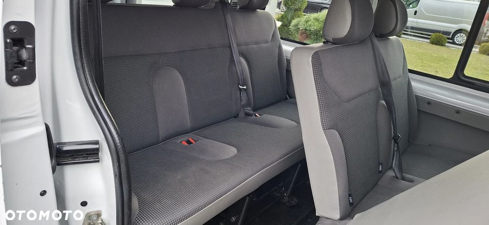 Opel Vivaro - 13