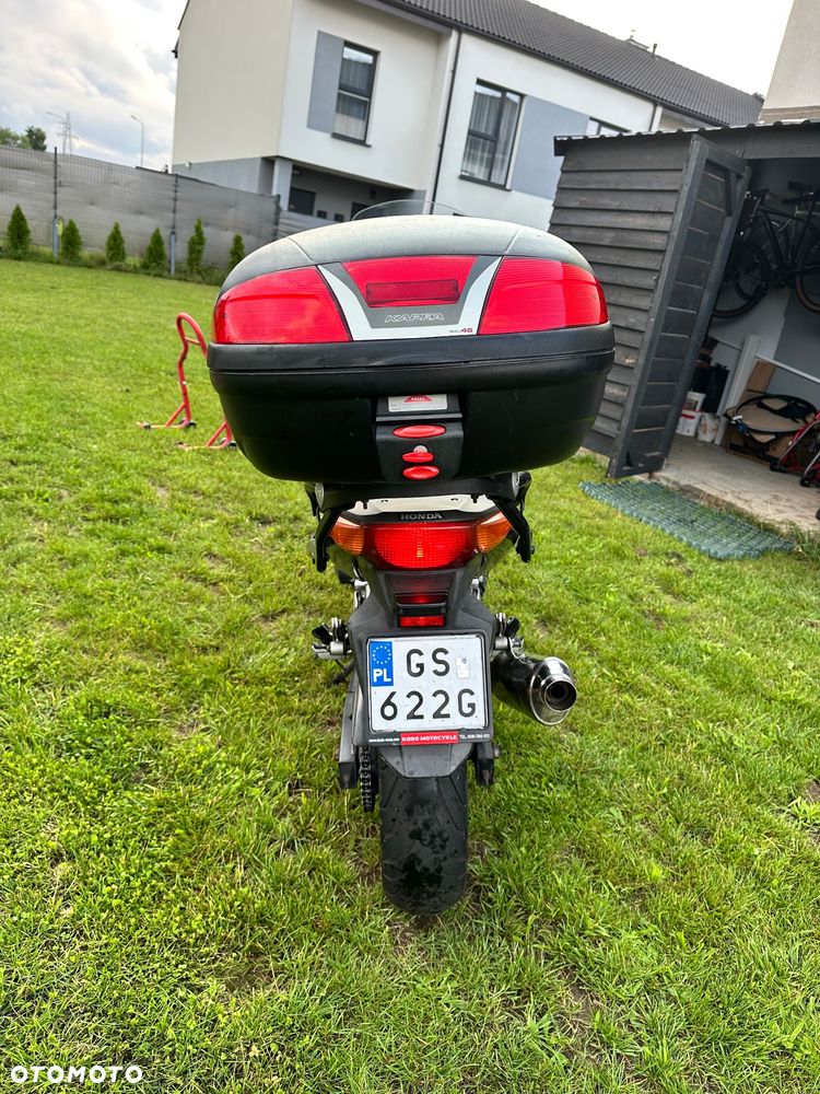 Honda CBF - 8