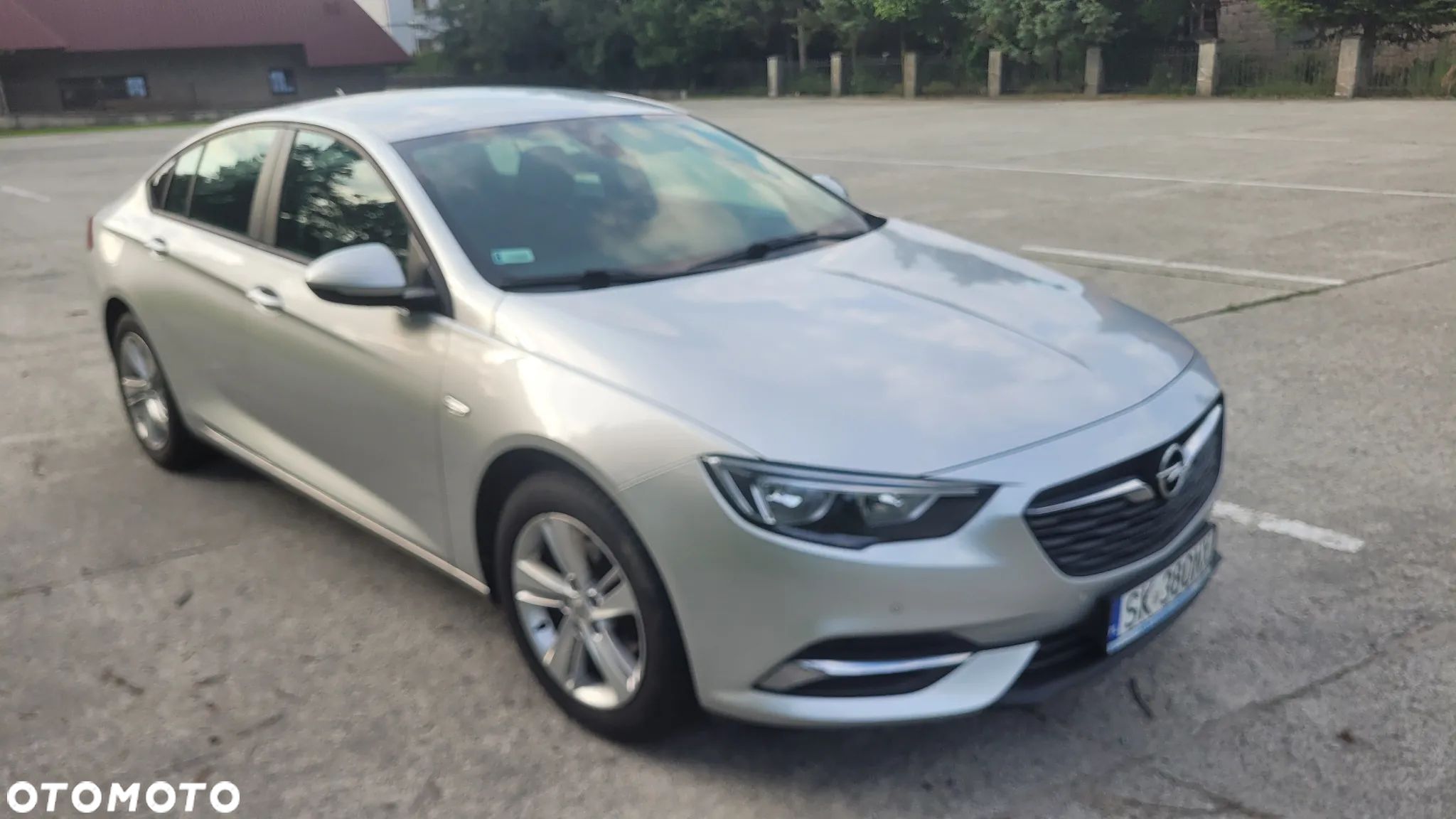 Opel Insignia - 1