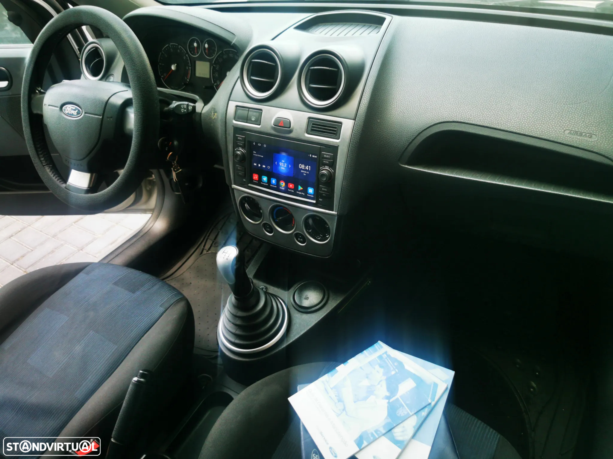 Ford Fiesta 1.25 Ghia - 18