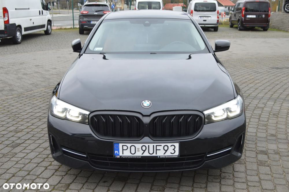 BMW Seria 5 518d Business Edition sport - 2