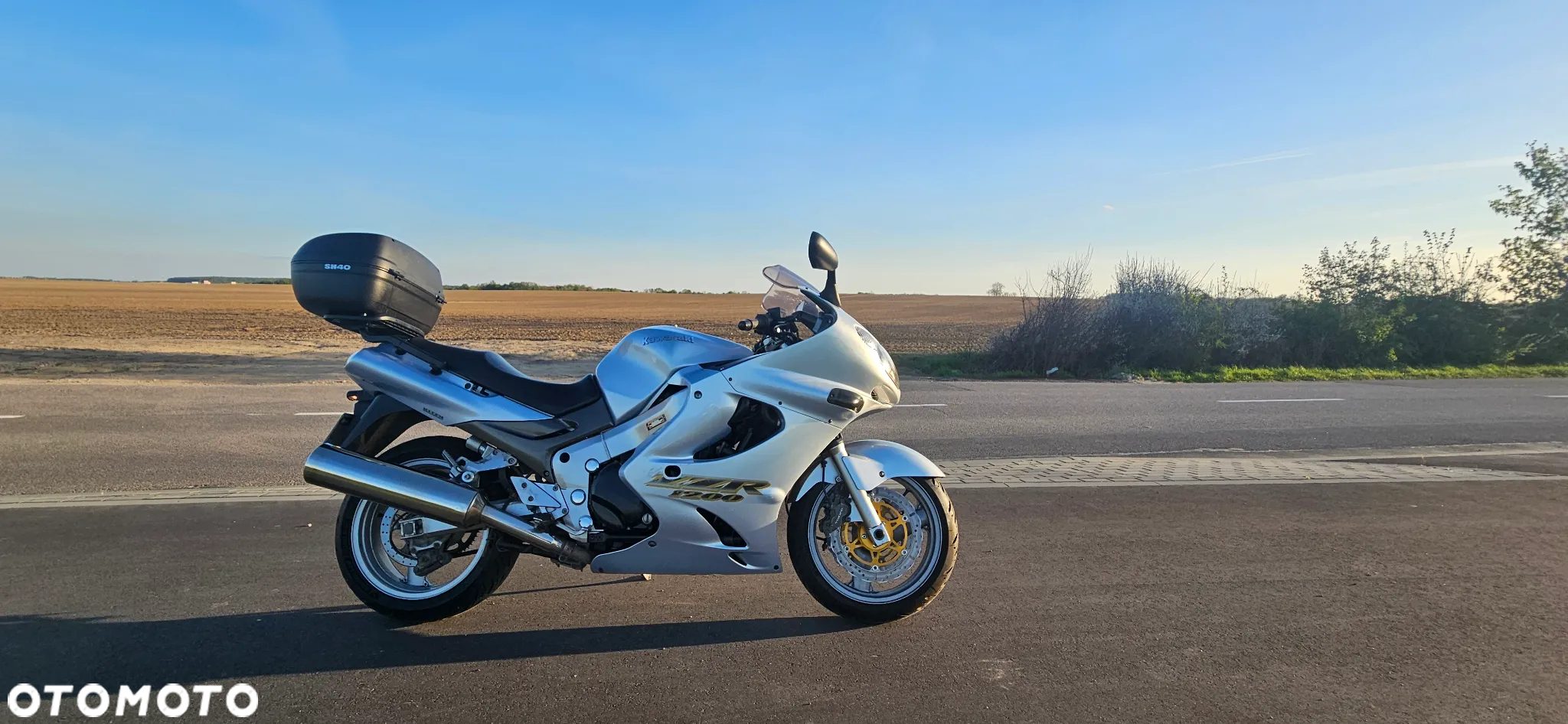 Kawasaki ZZR - 9