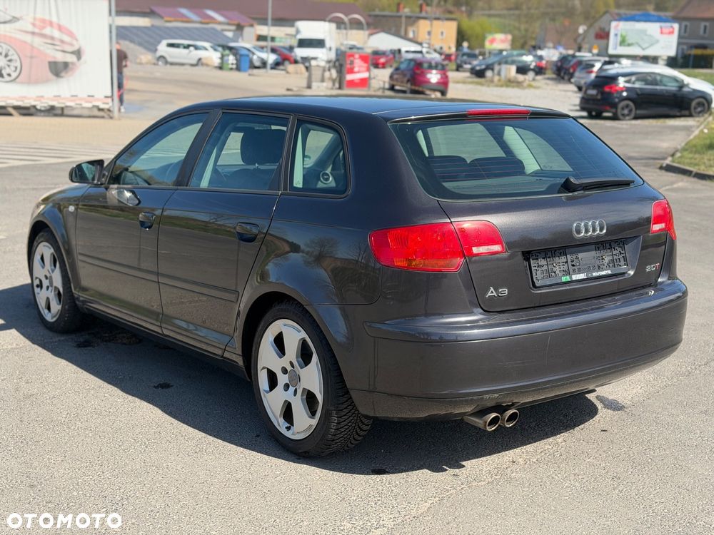 Audi A3 Sportback 2.0 TFSI Attraction - 17