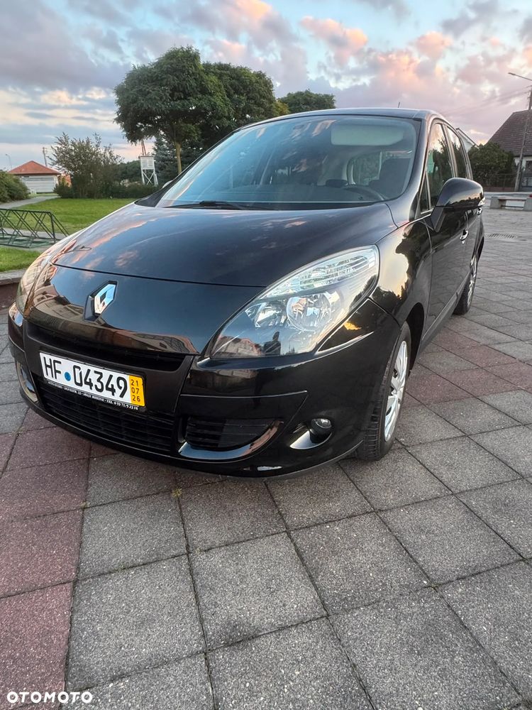 Renault Scenic 1.5 dCi Confort Authentique - 10