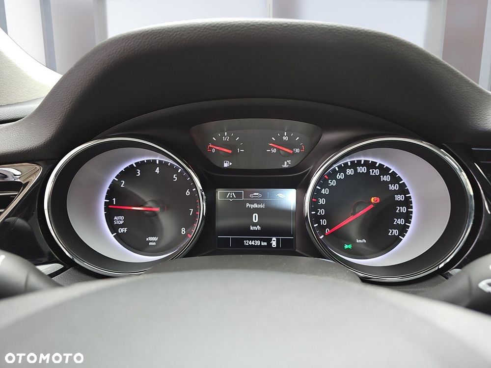 Opel Insignia 1.5 T Enjoy S&S - 12